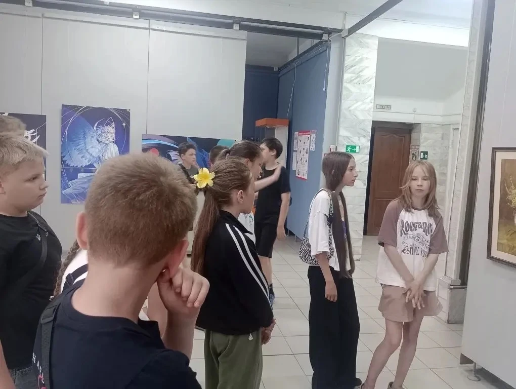 Итак, вы наверняка ждёте новостей о том, как же прошёл вчерашний день в лагере? 👀