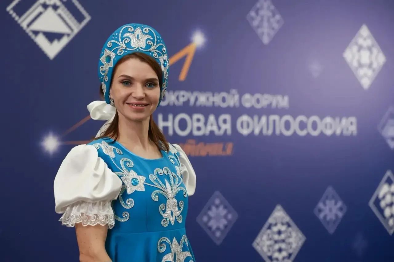 Завершился первый окружной форум «Новая философия воспитания» в Южном федеральном округе 🌠  В Ростов