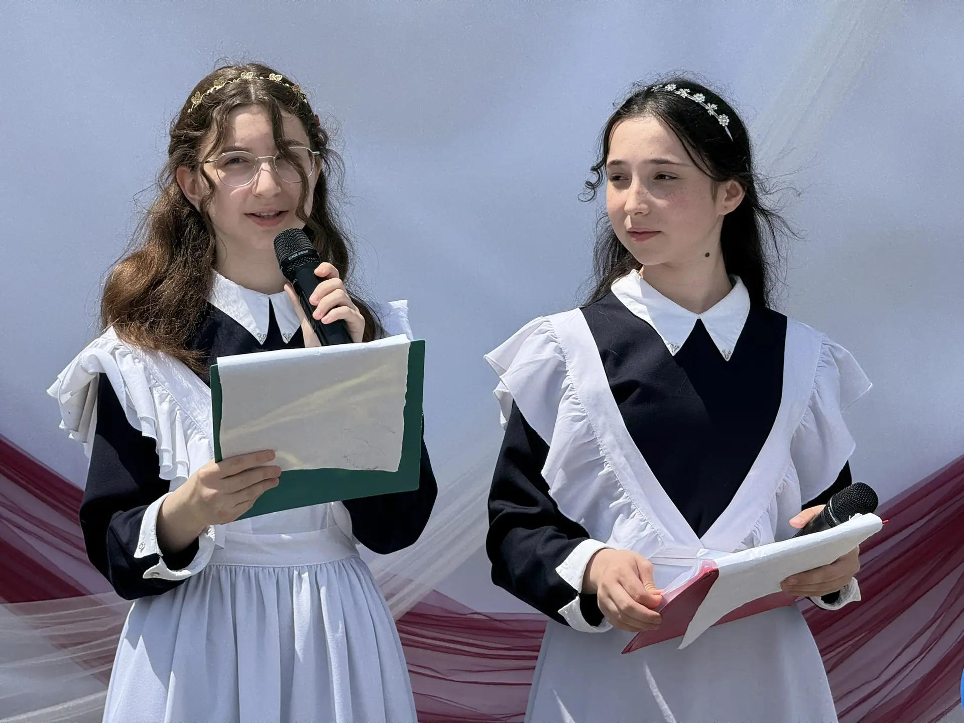 Прощание с начальной школой: Праздник для самых маленьких выпускников! 🎉✨