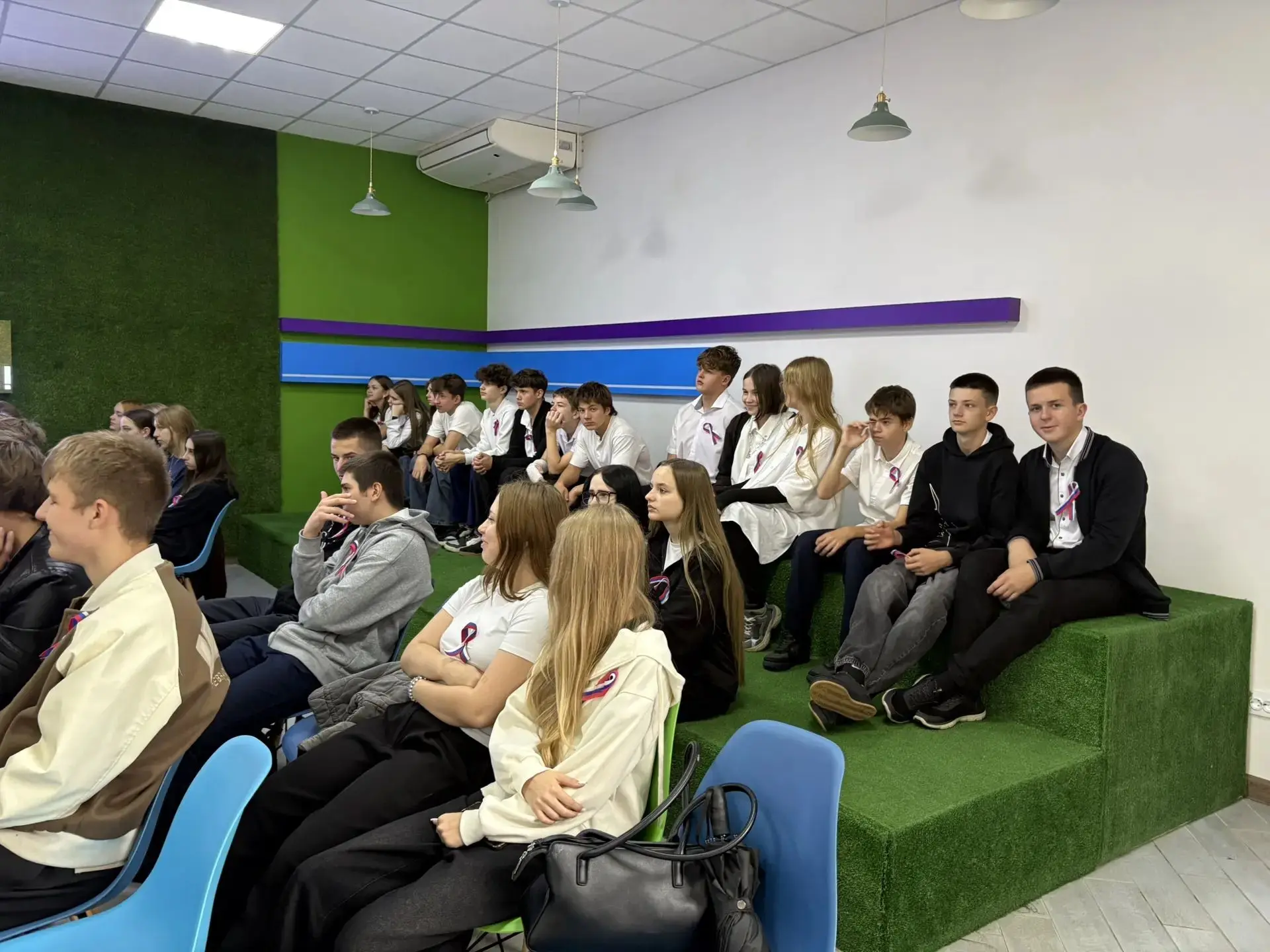 В "Комплексном молодёжном центре социального обслуживания" 30 сентября 2026 года для во...