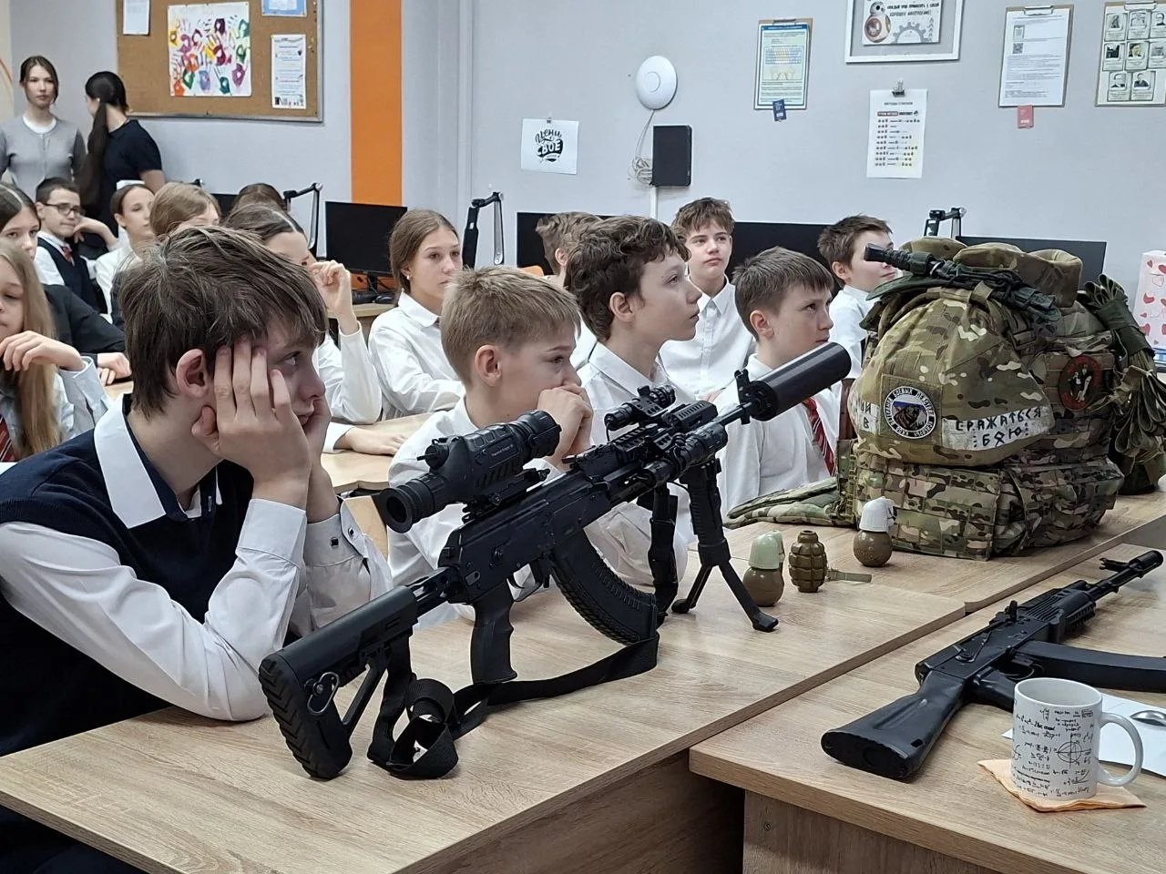 34 мгновение о патриотизме и героях нашей страны 🇷🇺  Одной из важных частей образовательного процесс