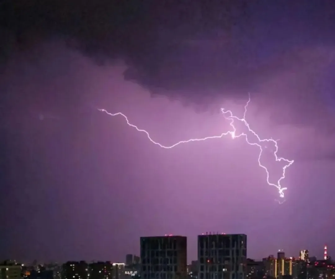 ⚡️Өфөлә бөгөн төндә⚡️