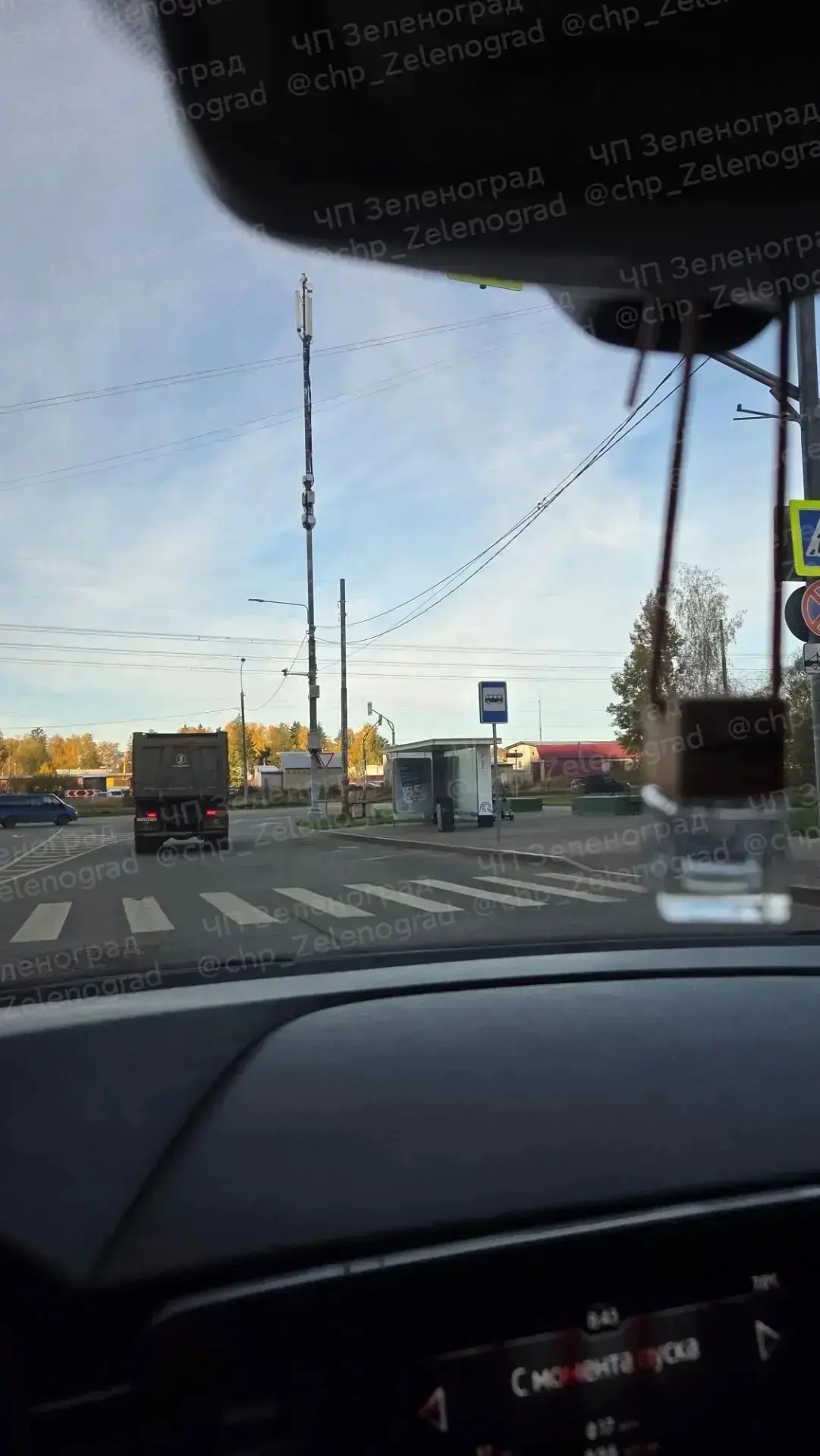 📹Около 14:20 вчера повесили новую камеру. Смотрит в сторону роддома. Там пешеходный пе...