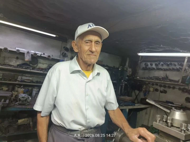 История токаря, который всю жизнь помогал людям