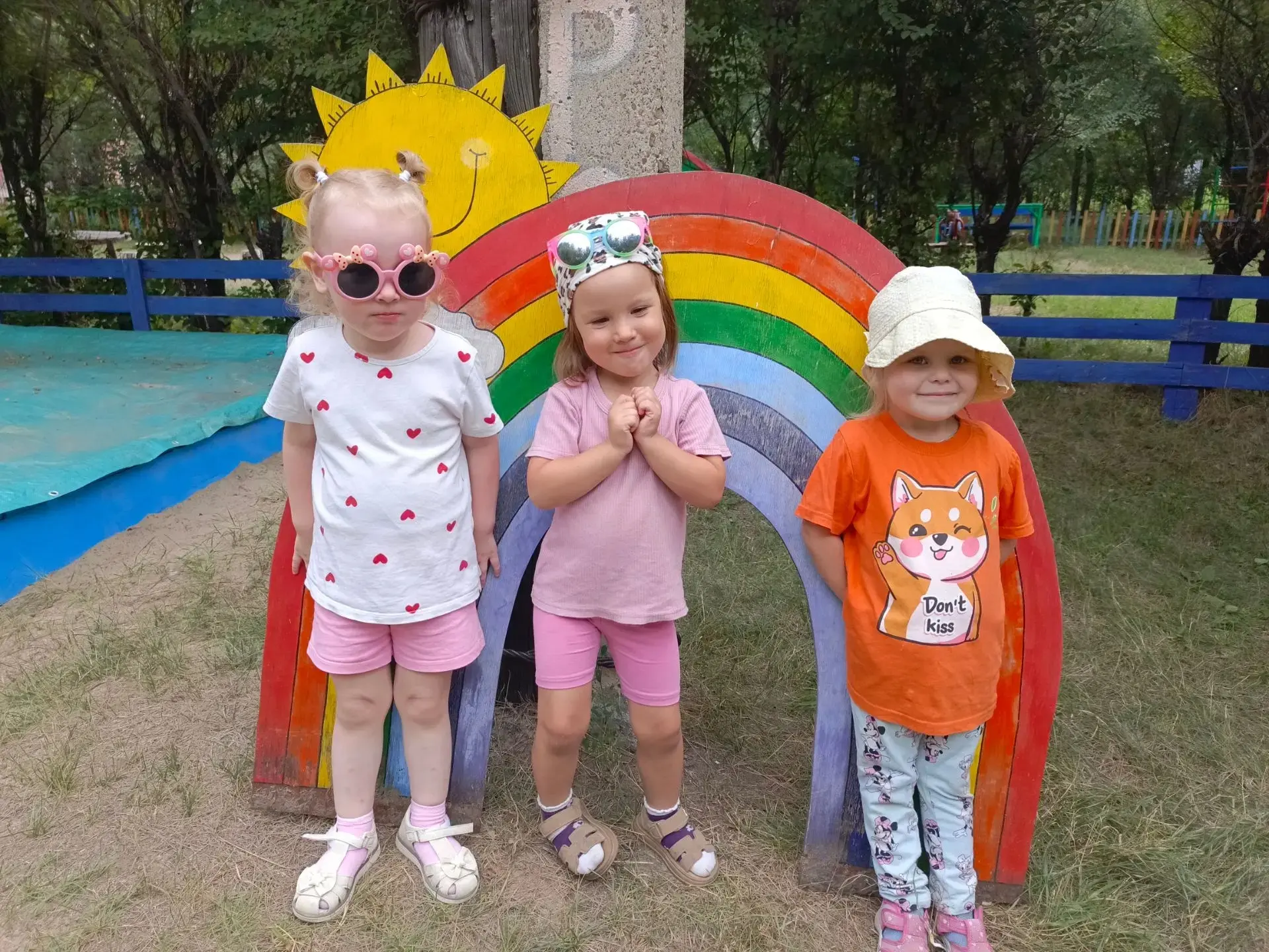 Сегодня в группе «Радуга и Капельки» отмечали День Радуги! ?. Была проведена беседа "Как появляется 