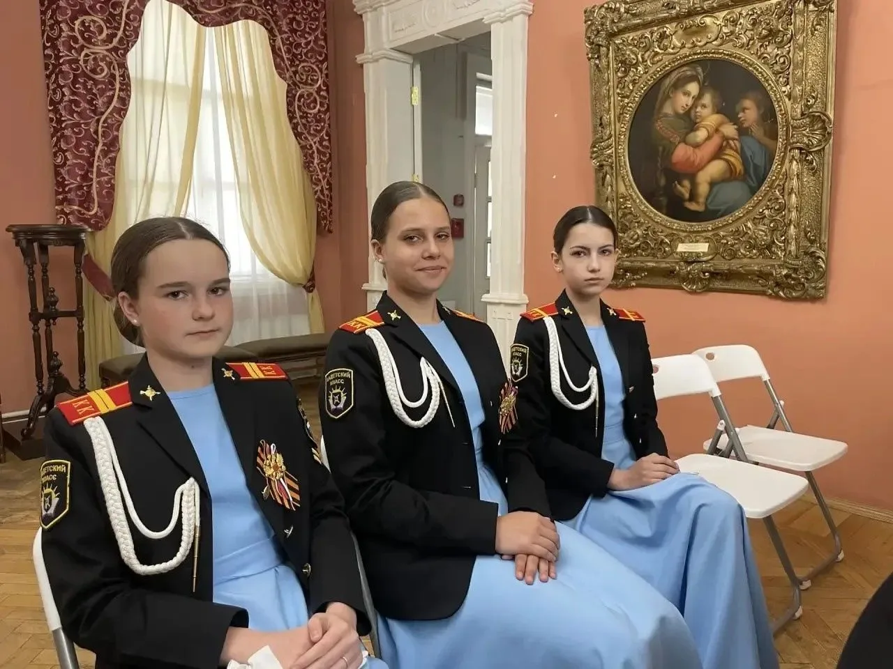 «Ночь в музее» 16 мая наши кадетские классы приняли участие во Всероссийской акции «Ночь в Музее». Н