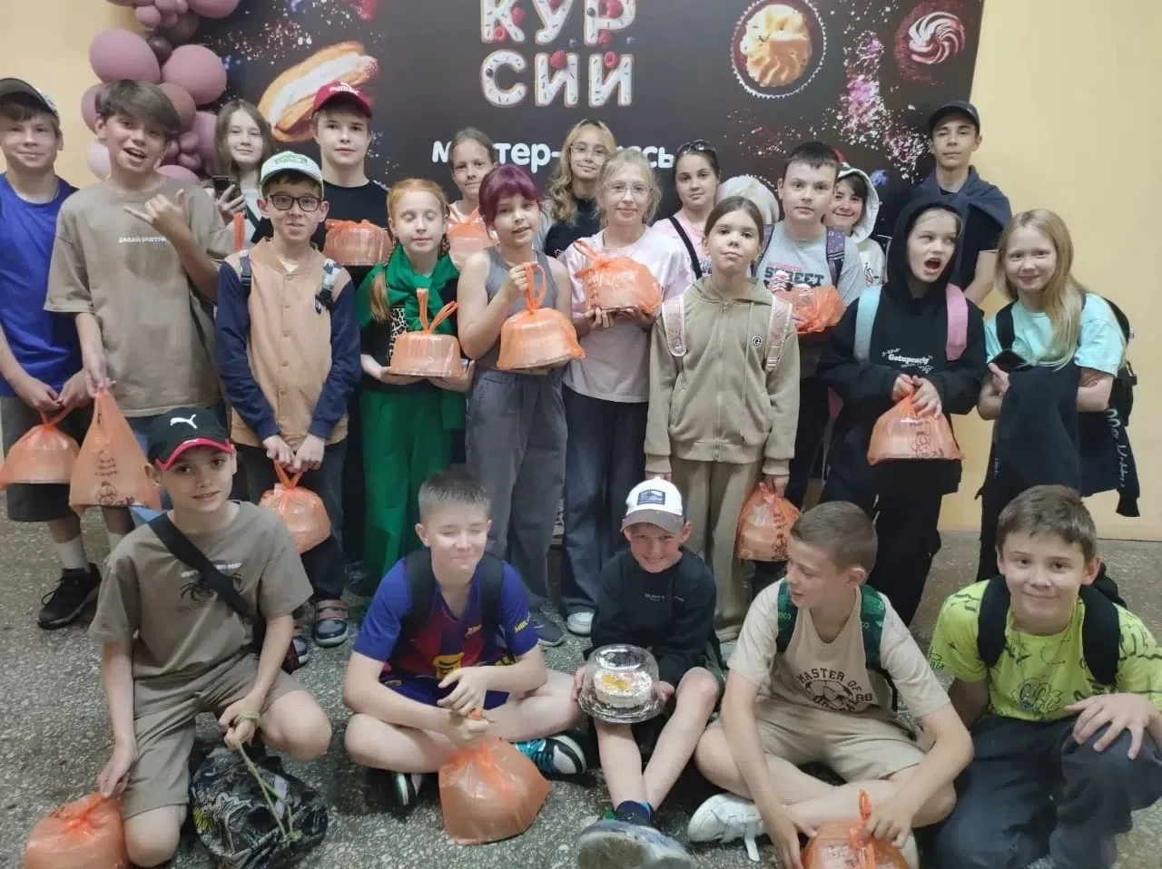 🍰 Экспедиция «Уральские Мастера» на фабрике «9 островов»! 🍰

На днях мы совершили настоящее сладко