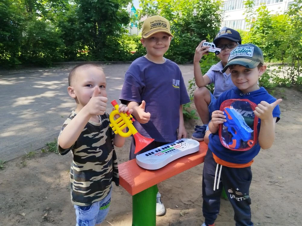 День друзей в группе "ЛЕСНАЯ ПОЛЯНКА"☀👫🎈💚