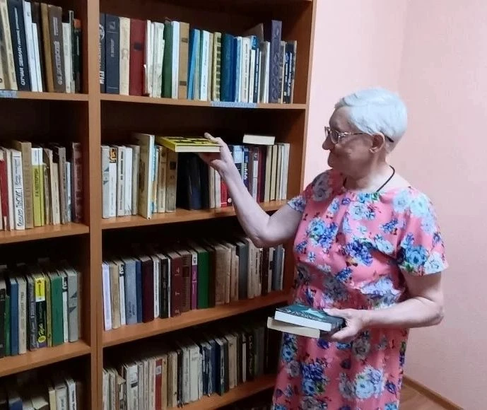 Благотворительная акция «Книга в дар»
      Книгодарение — это особенный вид благотворительности, ко