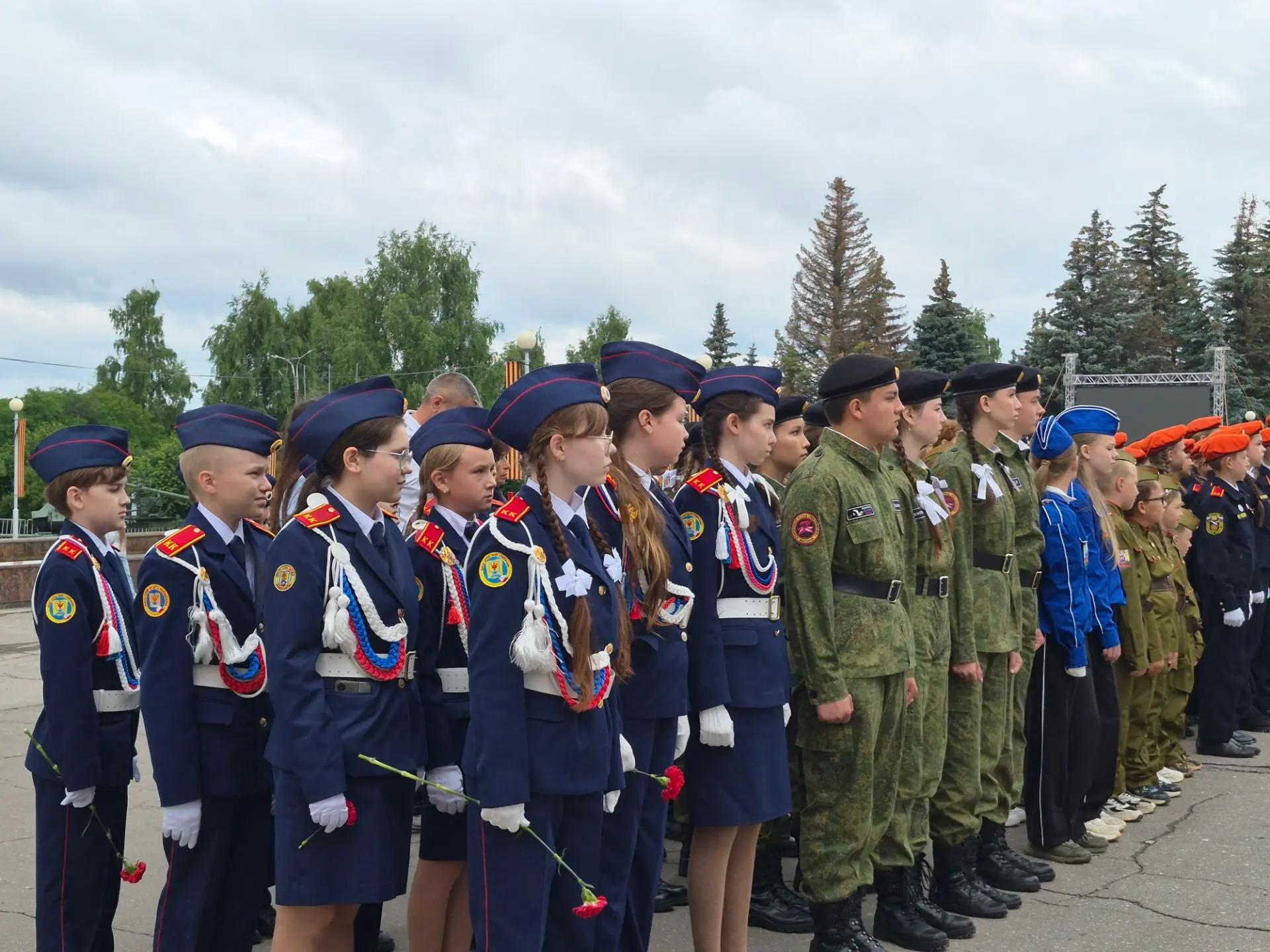 Урок мужества в Мемориальном парке Победы

Сегодня в Чебоксарах прошёл традиционный выездной Урок му