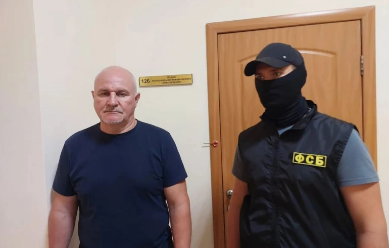 🚨 В Челябинске сотрудники ФСБ задержали начальника отдела материально-технического обе...