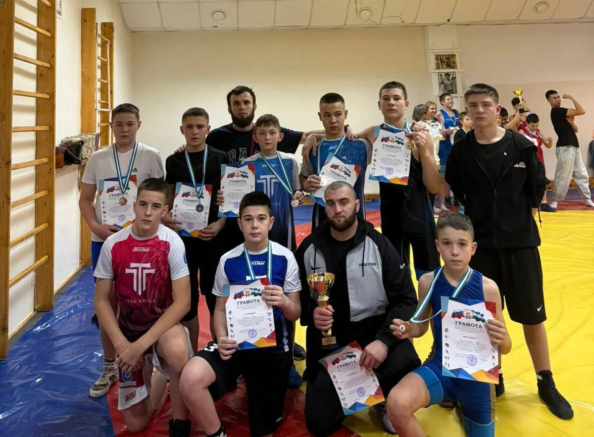 🚌В Альшеевском районе, в селе Раевский, 4 декабря прошли зональные республиканские соревнования по 