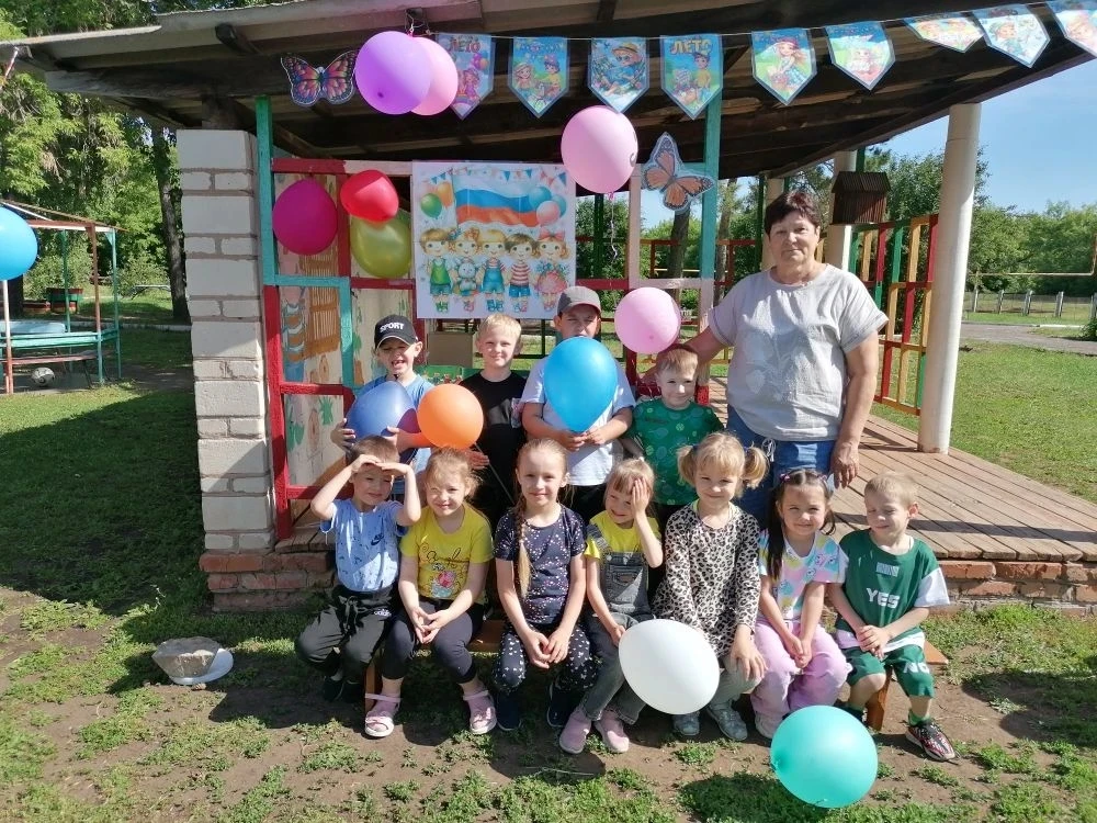 ✨Праздник "День защиты детей" весело и задорно прошёл в старшей группе.
