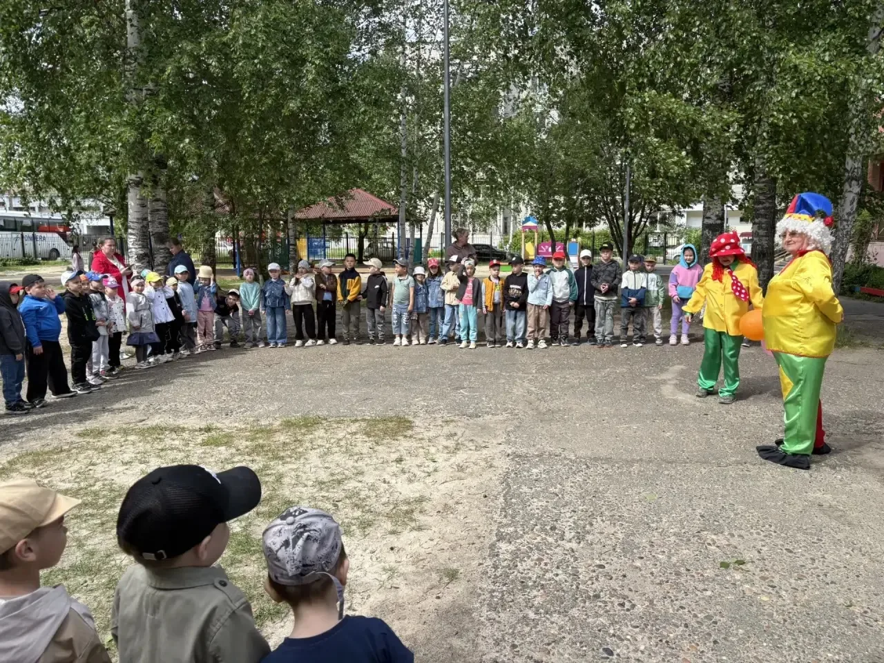 Сегодня,  в первый день лета , в детском саду отметили  День защиты детей. Воспитанники...