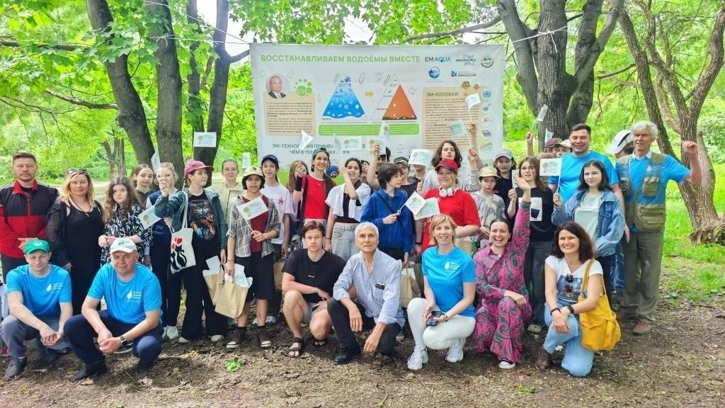 ☀️Как наши семиклассники помогают прудам в Коломенском.