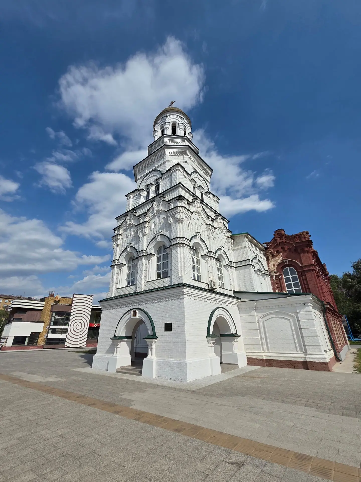Храм Святителя Митрофана Воронежского.