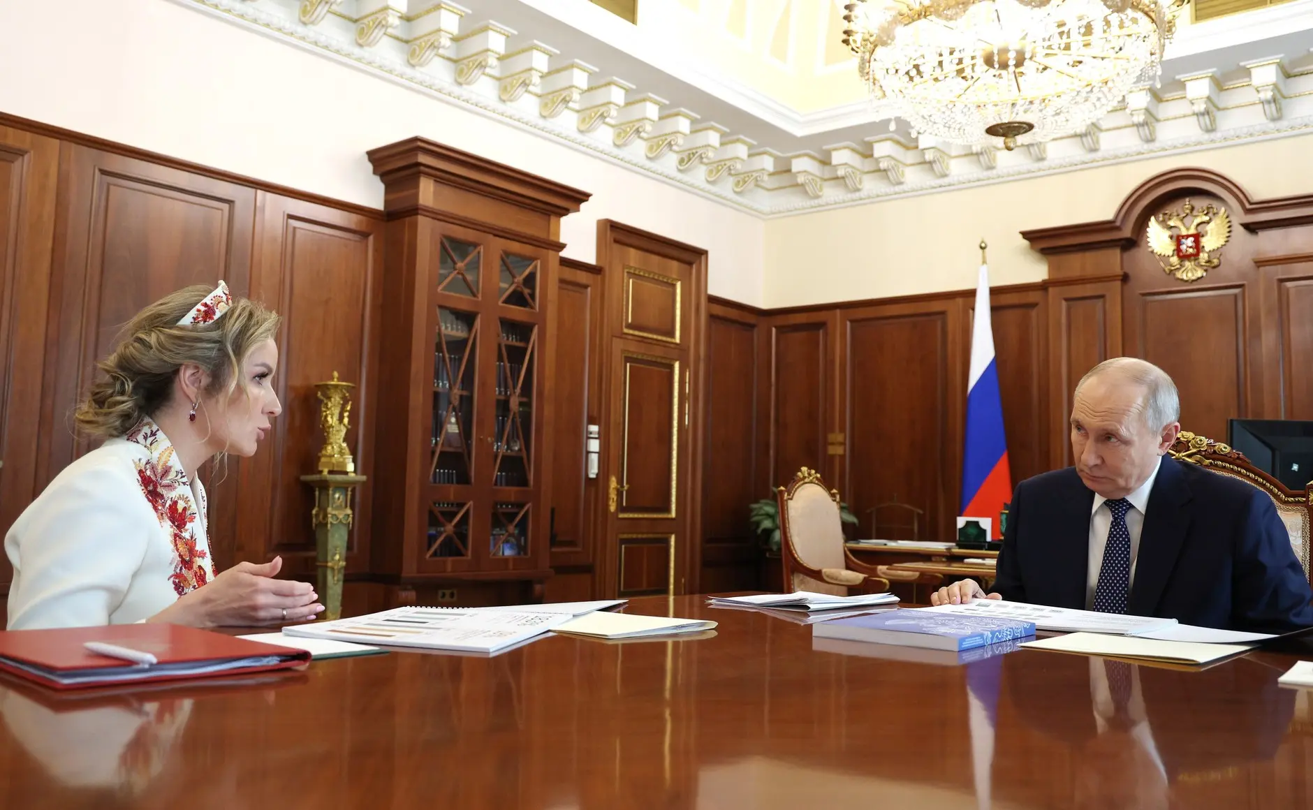 Видим, что в России выстраивается целостная система поддержки семей и детства. С 2021 г...
