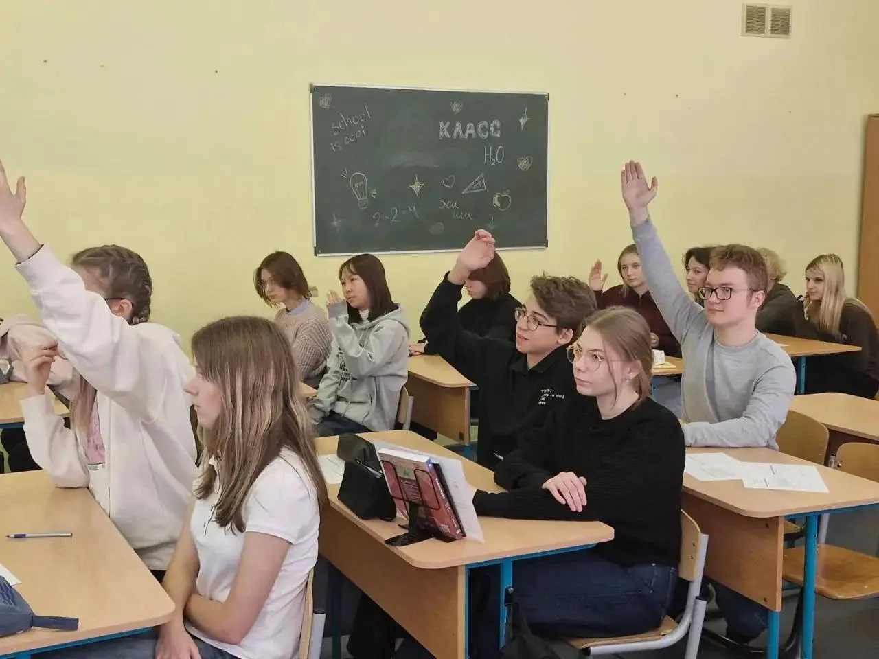 💰 Ученики школы № 1273 прокачали финансовую грамотность