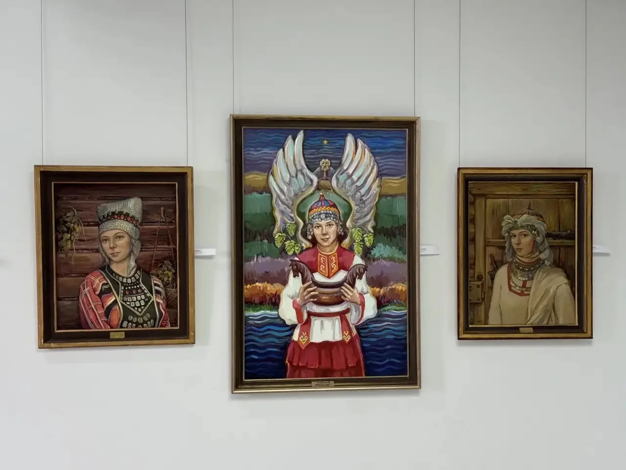 В Чувашском государственном художественном музее открылась персональная выставка Владим...