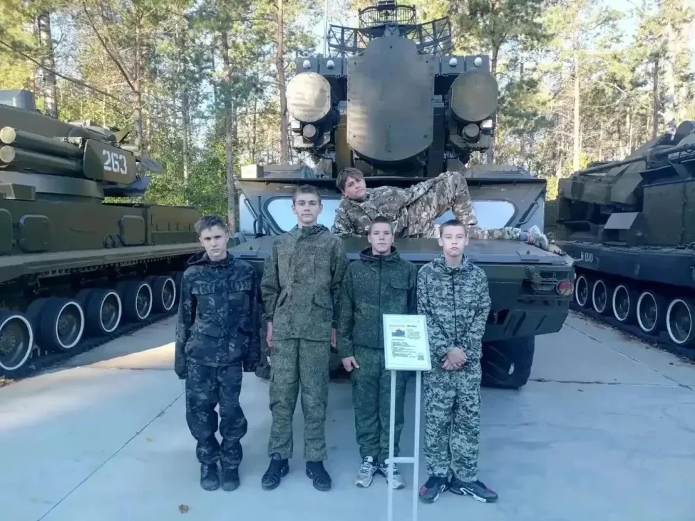 ✅Азы военного дела изучили амурские школьники