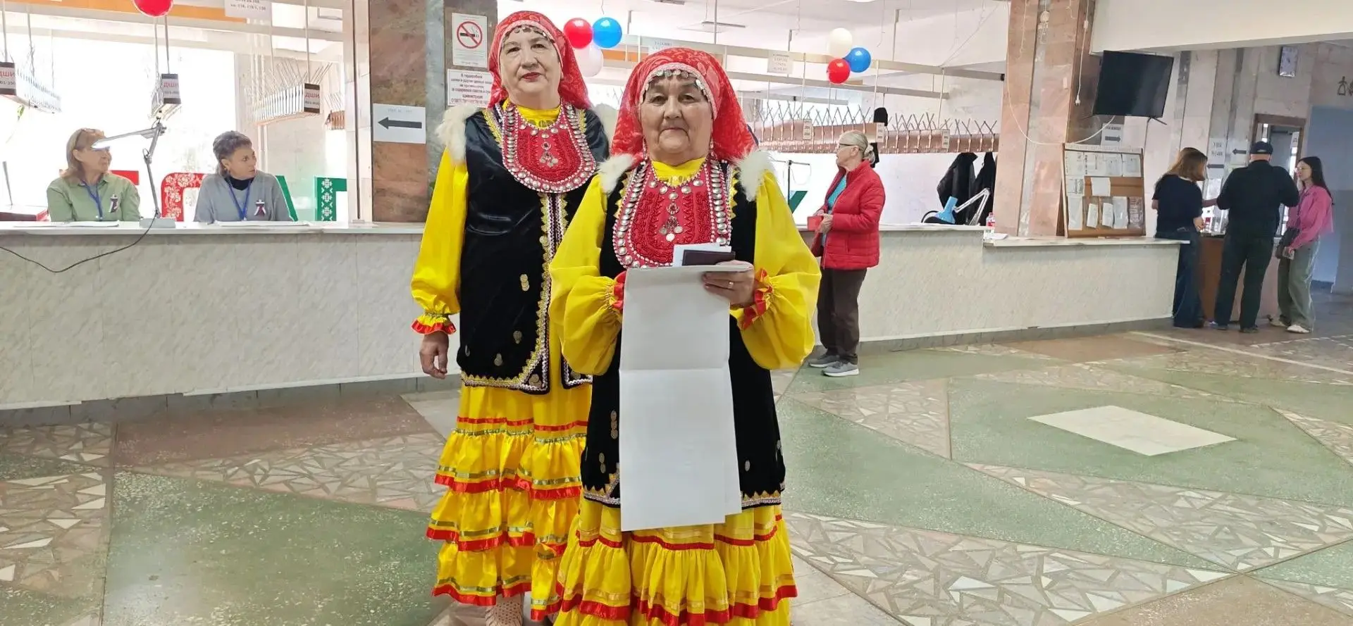 ✅Сегодня на избирательный участок №1492 76-летняя Асия Тухватуллина пришла в красивом б...