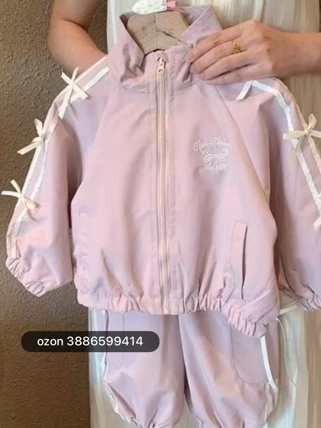 Сохраняете костюмчики для девочек 🌸