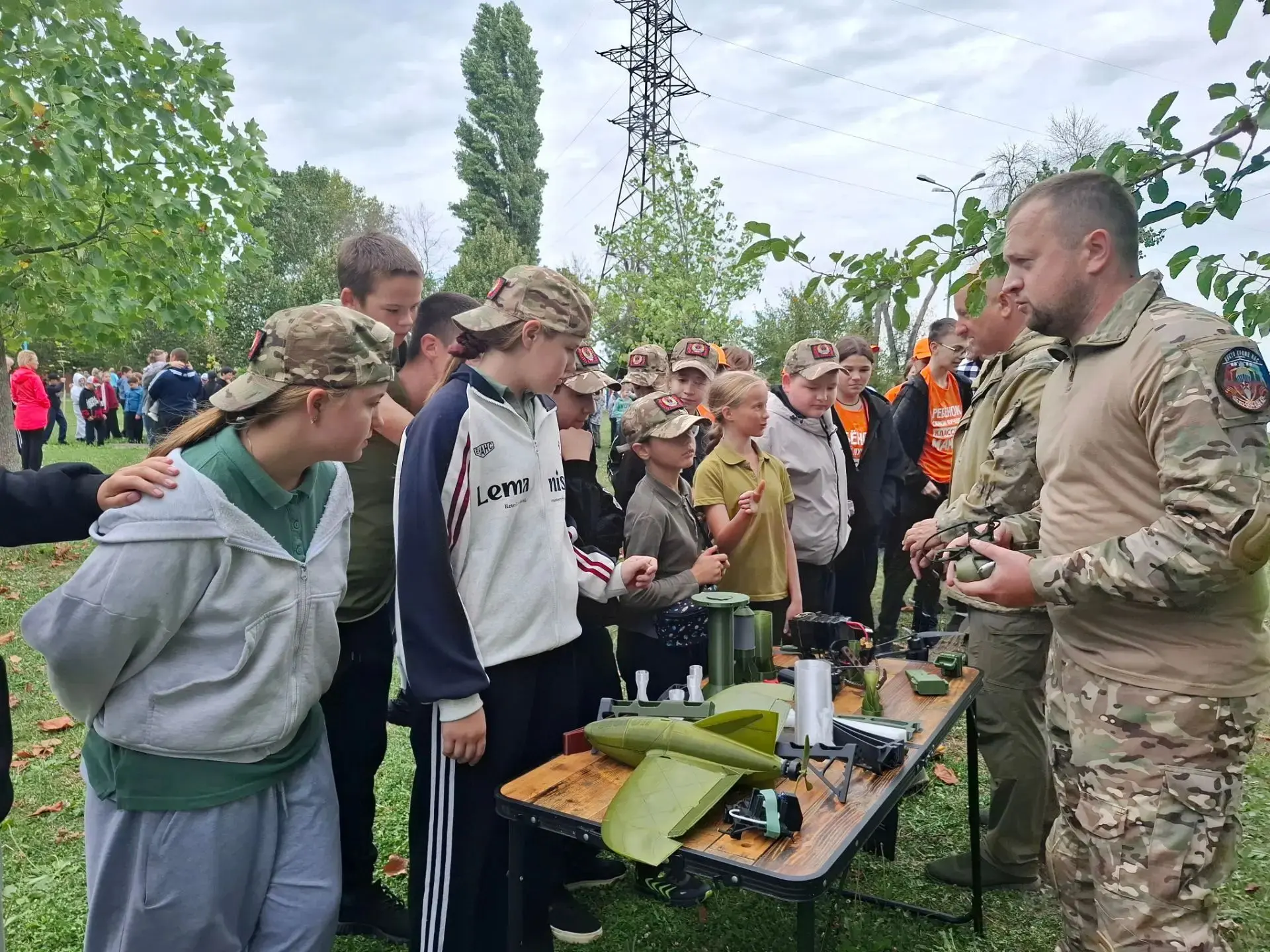 «От рассказа к пониманию: выставка экспонатов СВО