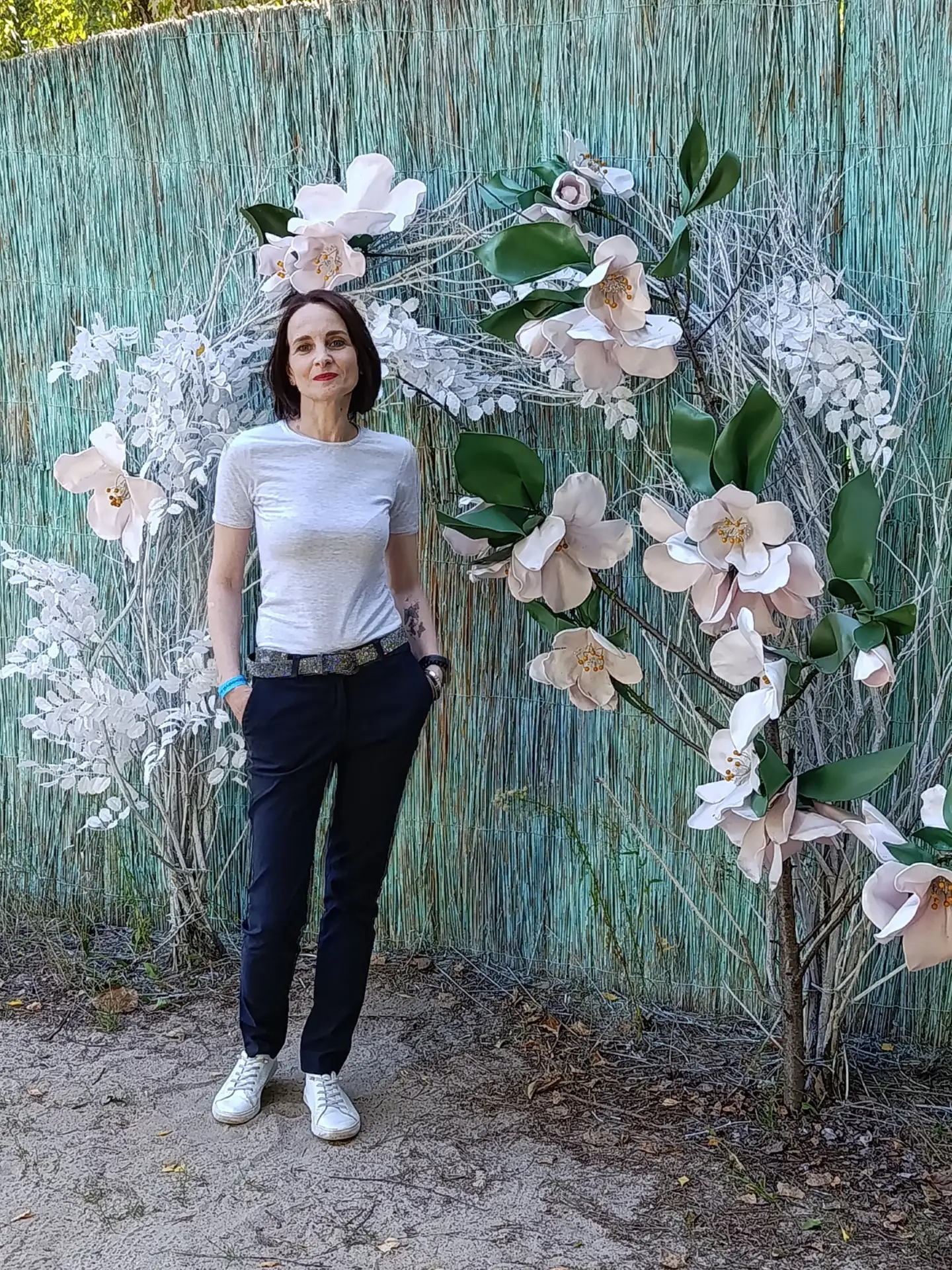 .