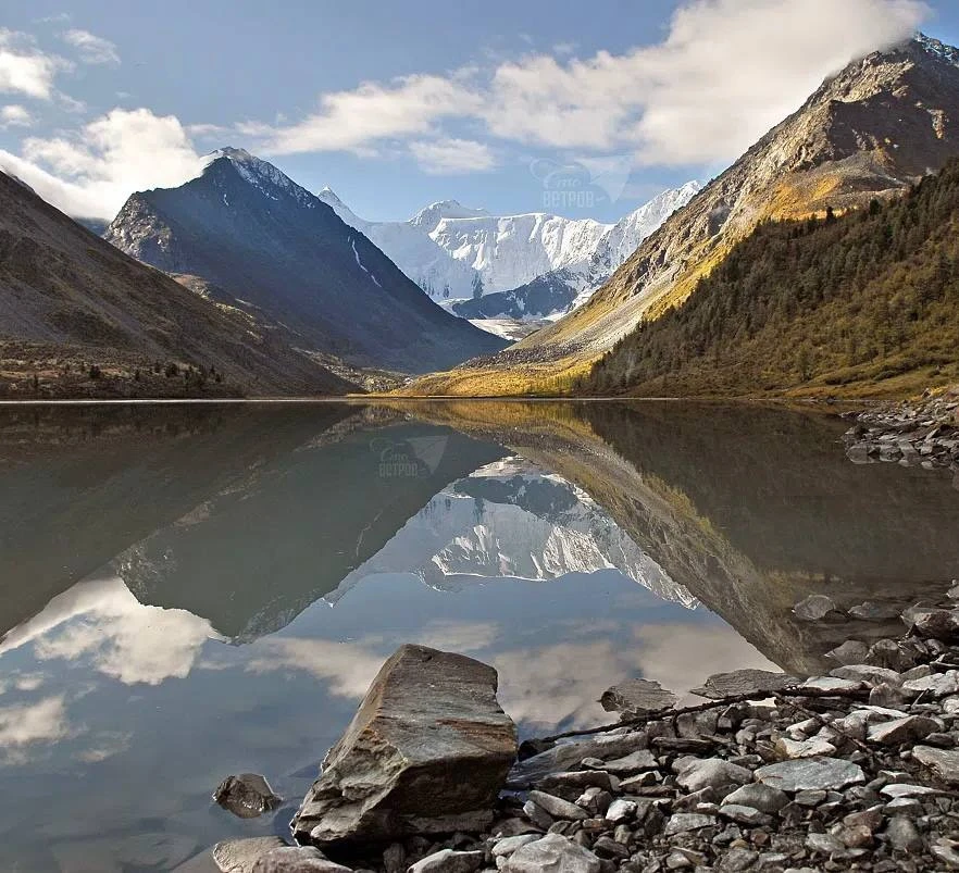 🏔️💧 Аккемское озеро — у Белухи