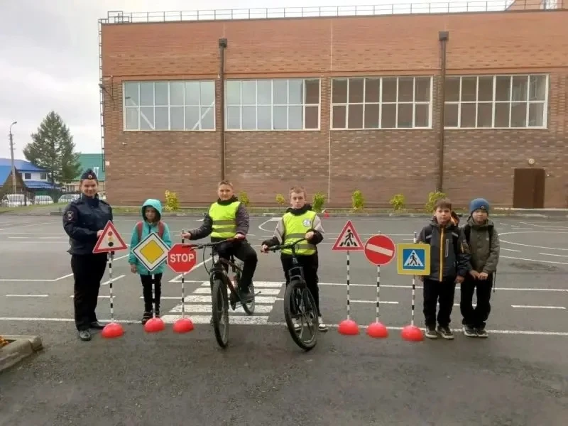 🚦Урок безопасности дорожного движения прошел в Болотнинском районе