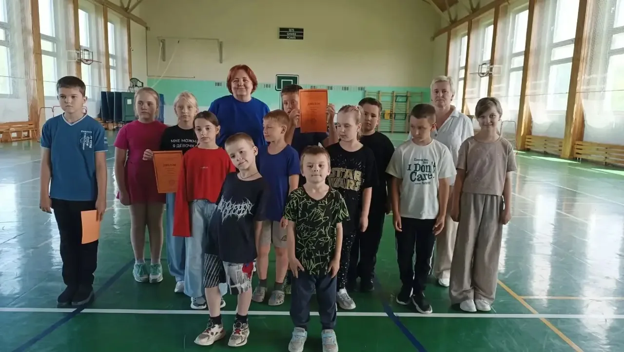 🇷🇺 15 июня.
 🤵 К нам в гости приехала педагог  Дома творчества юных Конюхова  Ирина Михайловна и 