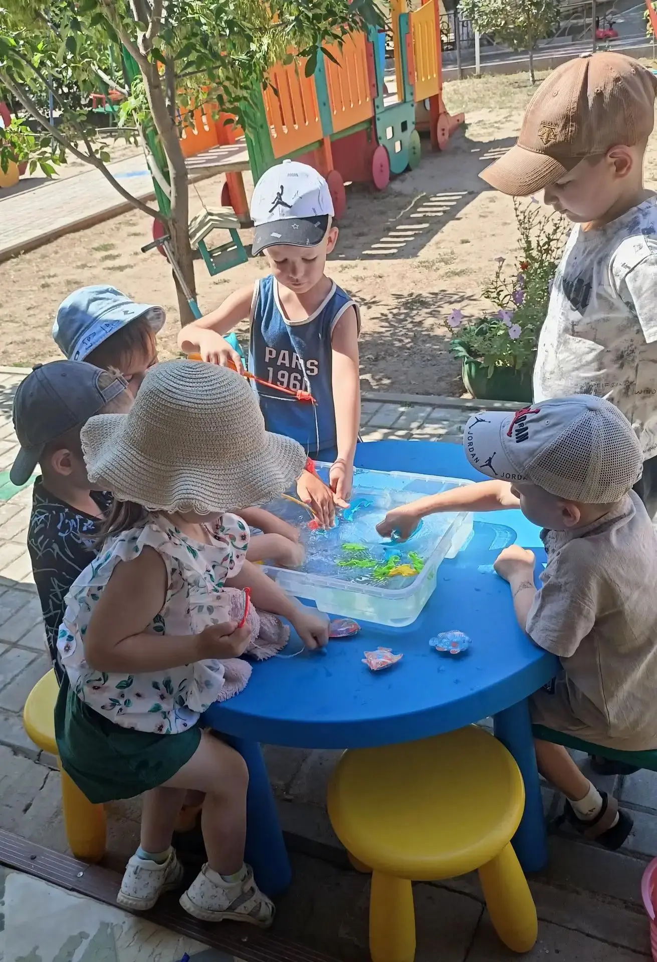 🏖 Летний оздоровительный период в средней группе " Солнышко".
