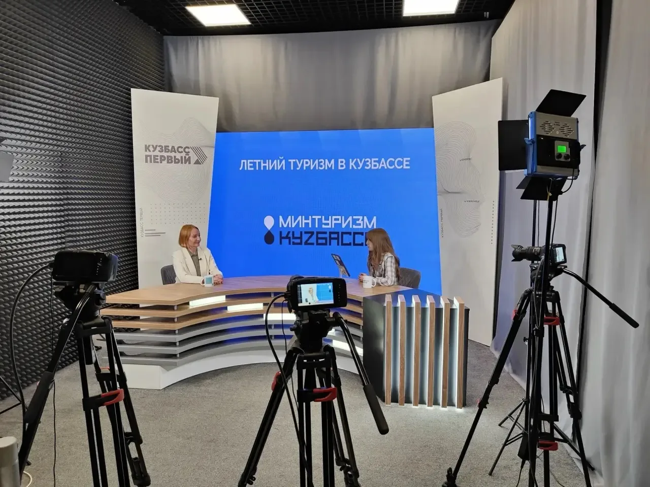 В прямом эфире ЦУР Кузбасса министр туризма региона Елена Латышенко рассказала о планах...