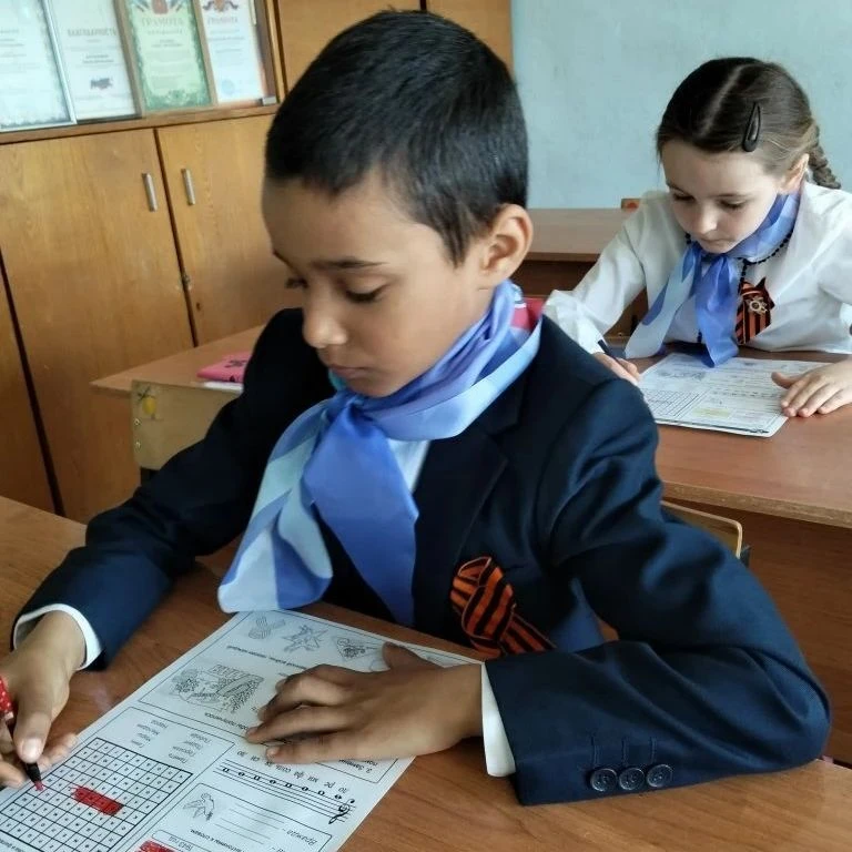 🇷🇺📻 Сегодня состоялось особое занятие из цикла «Разговоры о важном», посвящённое пес...