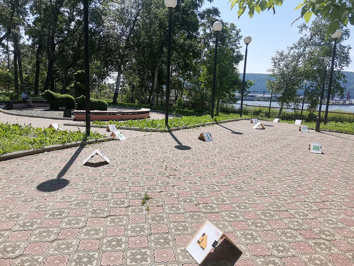 11 июля в городском сквере прошла «Культурная суббота» 🎉. Музей проводил игру «Топографические знак