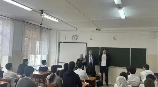 В связи с тем, что 2026 год объявлен Годом дружбы народов в школе проводятся различные мероприятия п