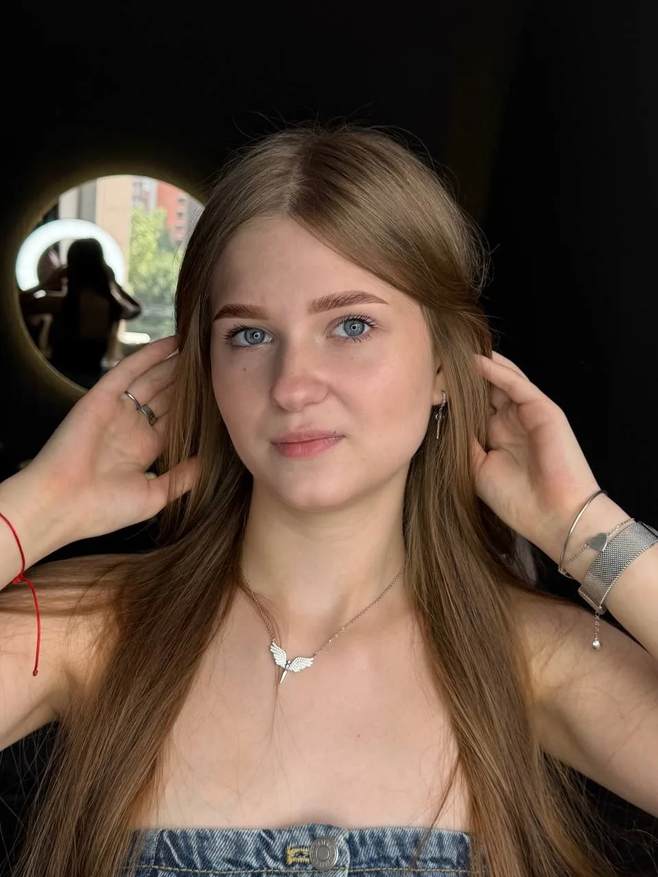 Девчонки,всем привет 🫂