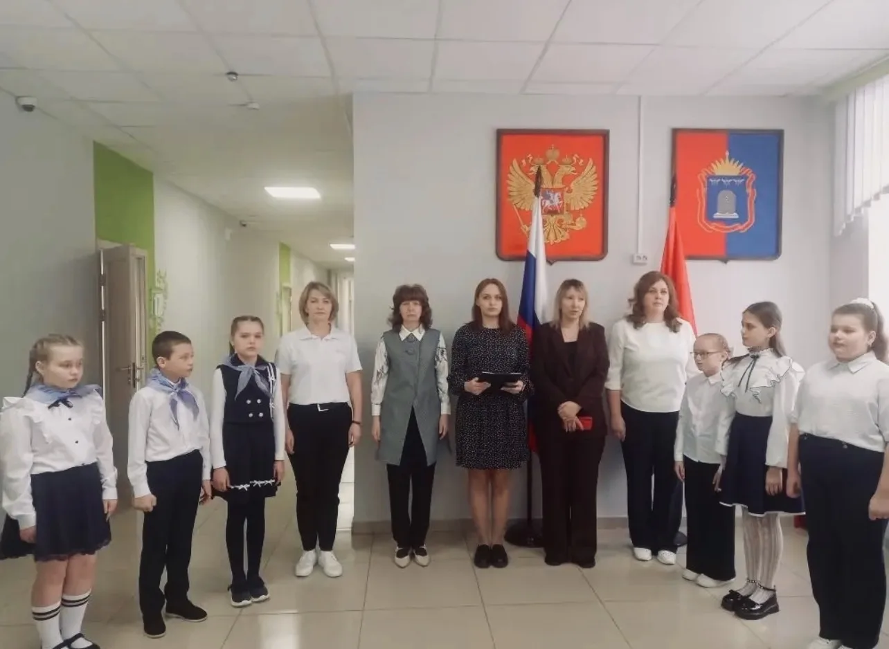 Память в сердце храним... День памяти Юрия Фролова🕯  🎗Сегодня утро нового учебного дня для школьнико