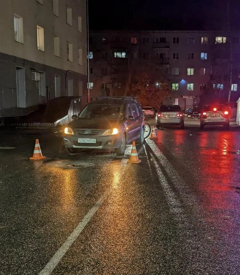 30 сентября вечером в Кирове на Октябрьском проспекте 27-летний водитель «Лады Ларгус» ...