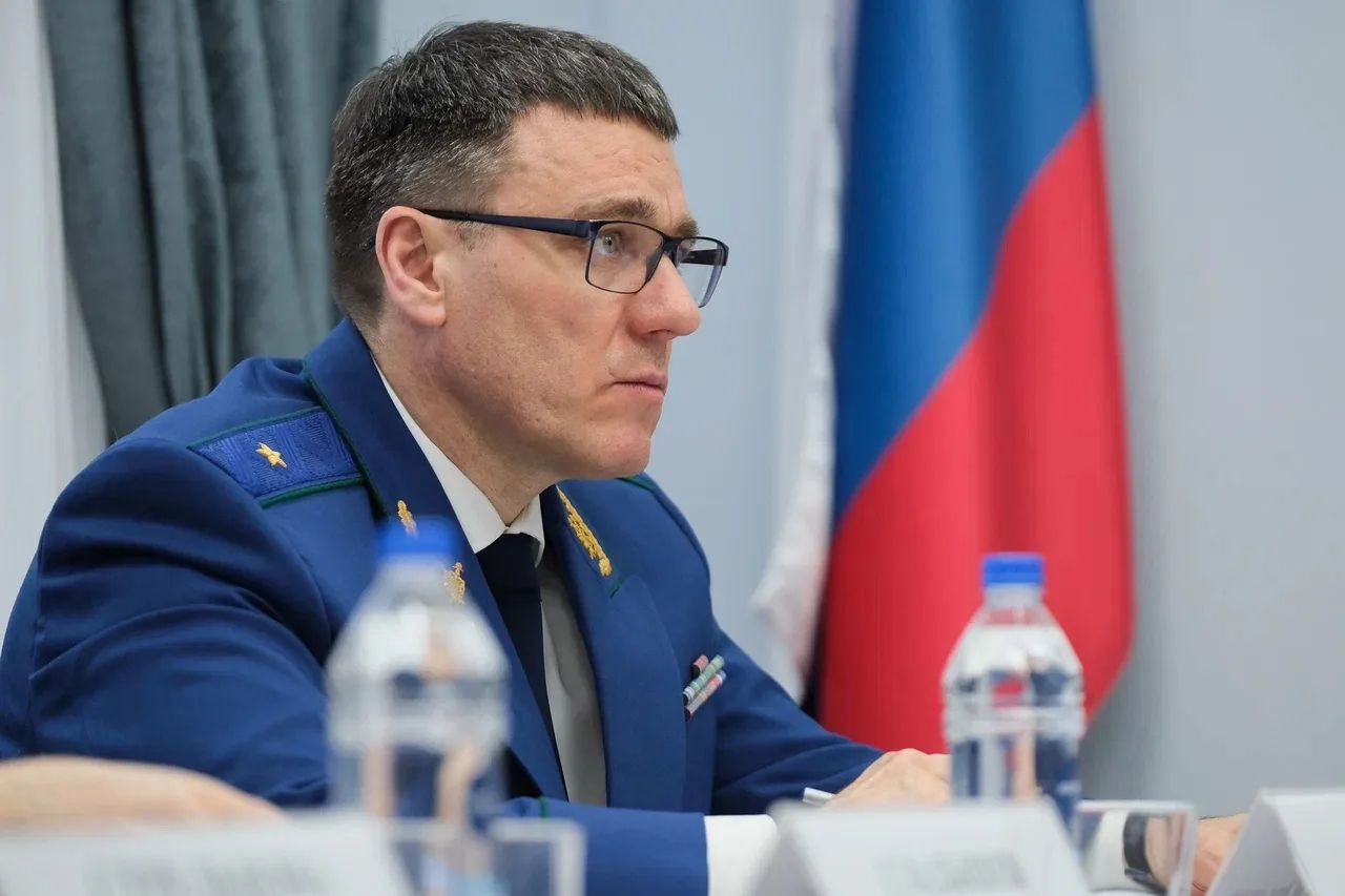 ⚡️Прокурор Астраханской области провел личный прием участников специальной военной опер...