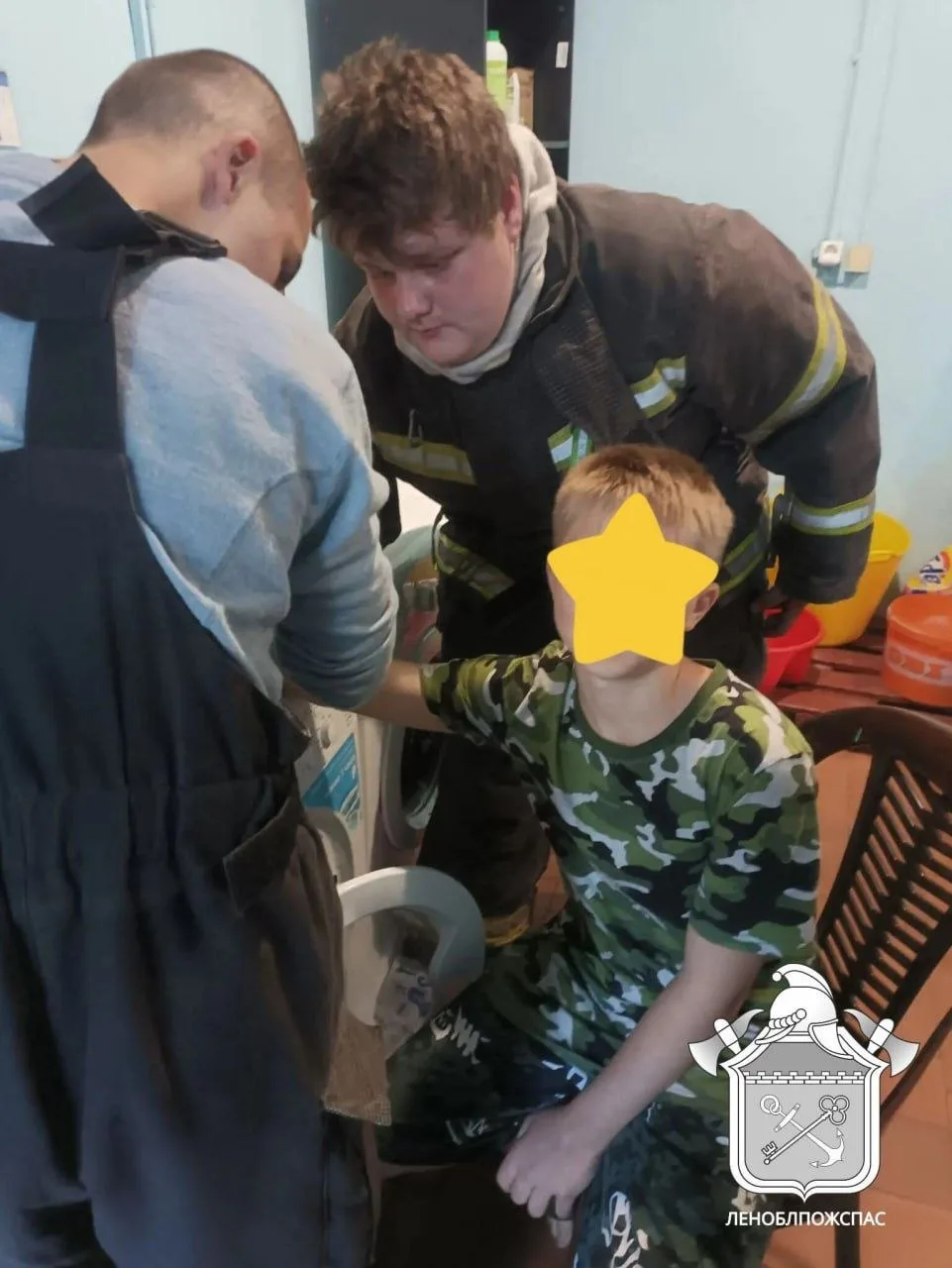Романтический жест чуть не закончился вызовом МЧС: в лагере под Всеволожском 13-летний ребенок не см