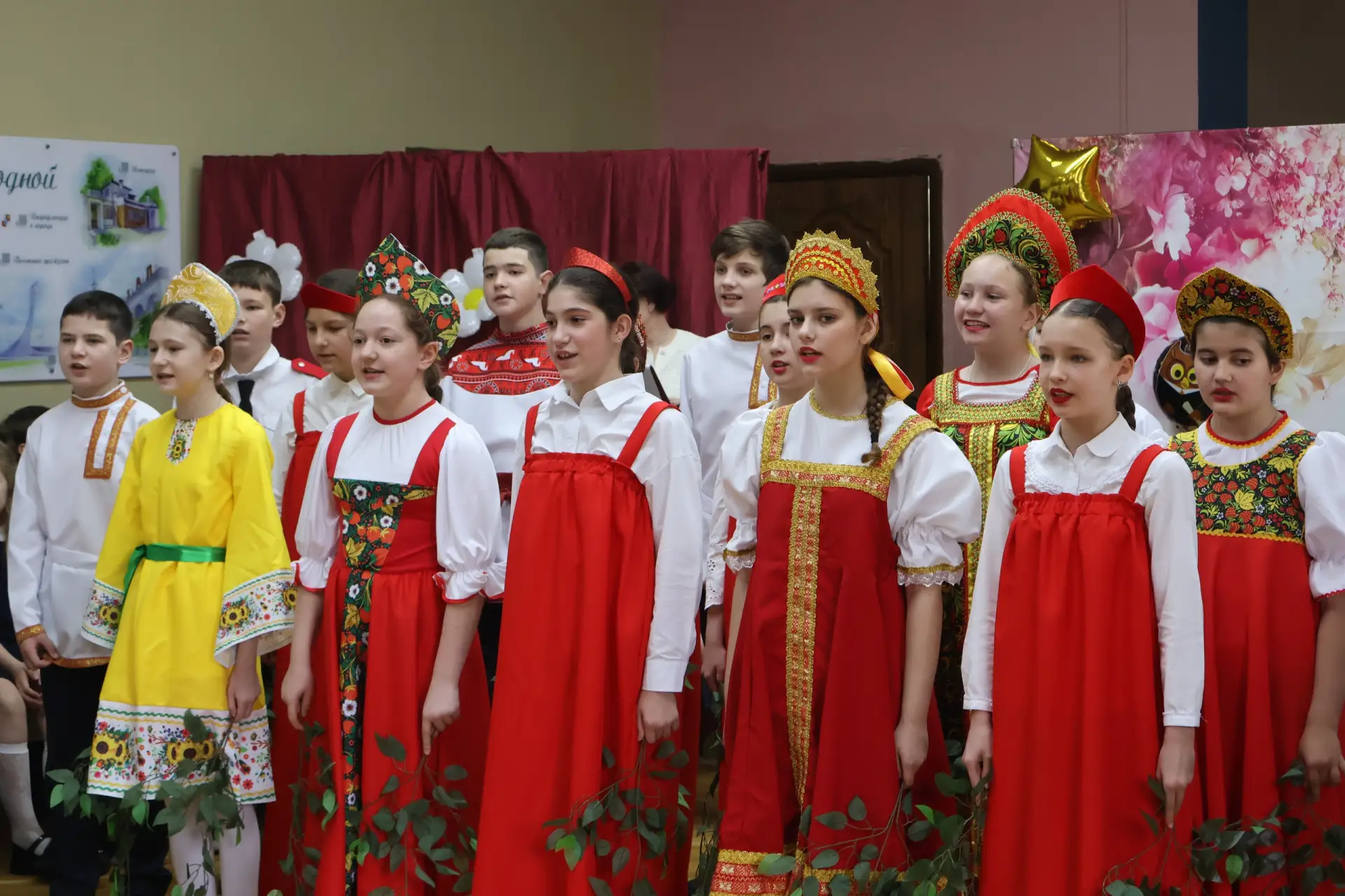 💫В стенах нашего лицея прошел долгожданный выпускной 4 классов, который стал ярким и незабываемым со