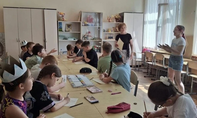 🎲 В лагере «Радуга» прошёл кружок «Игротека».