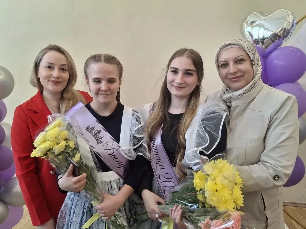 В добрый путь, Римма и Настя! Навстречу новым победам! 

Ловите наши самые громкие аплодисменты и по