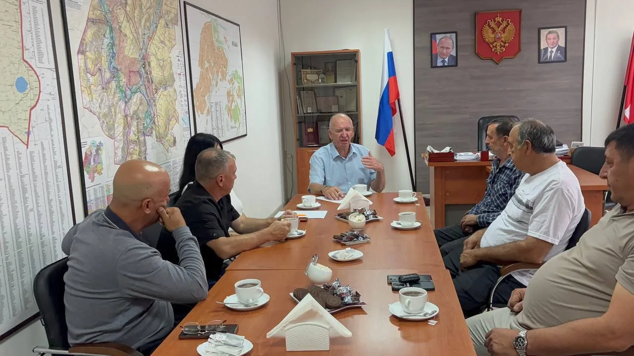 ⚡️В администрации района состоялась встреча с руководителями национальных диаспор.