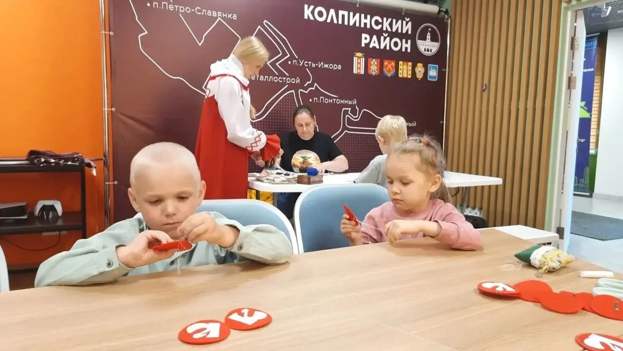 16 августа сотрудники Дома культуры им. В.В. Маяковского провели мастер-классы по декор...