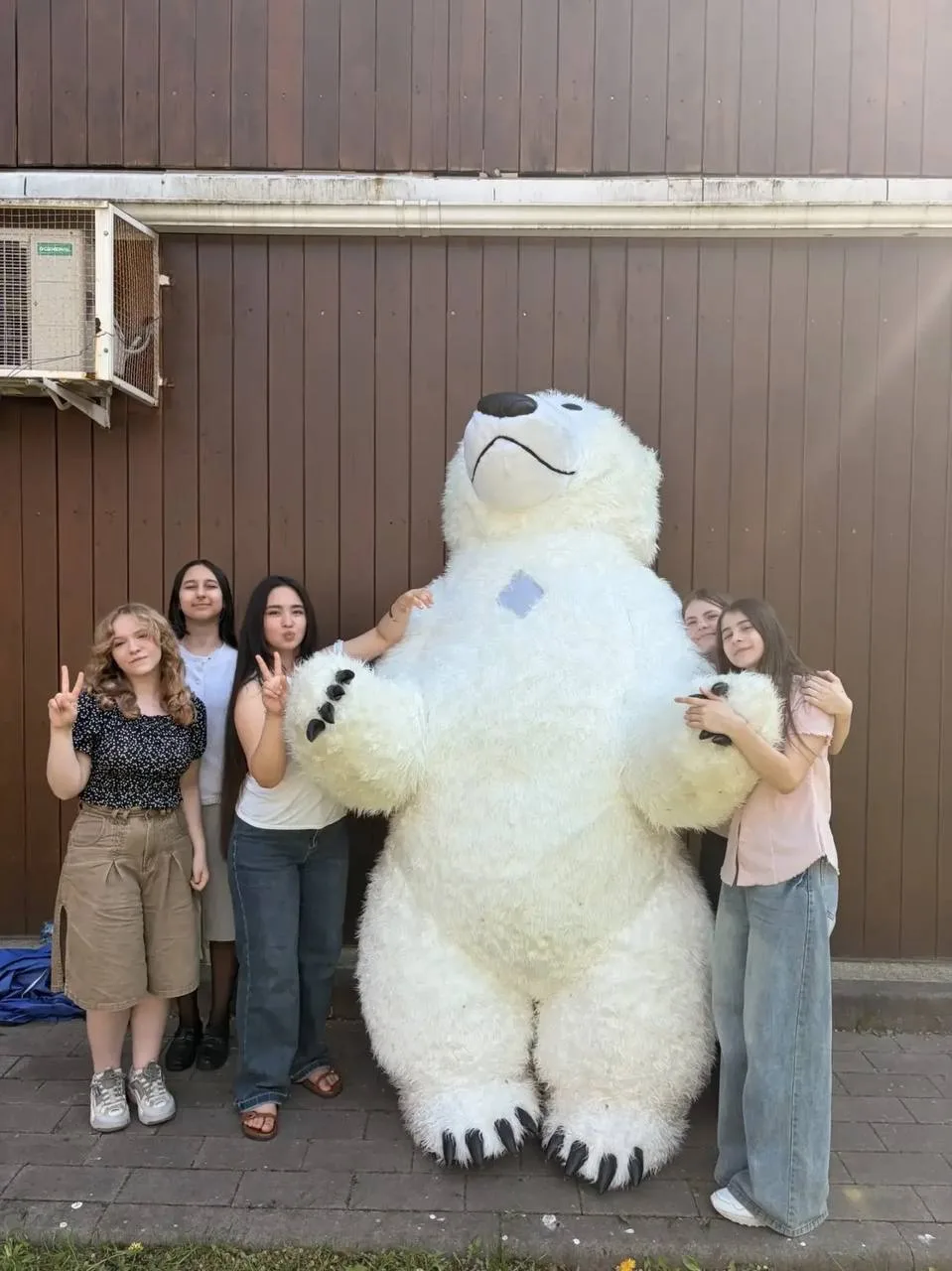 🐻‍❄️ Отметили День полярника!   Для «Лаборатории путешествий», организовавшей это мероприятие, празд