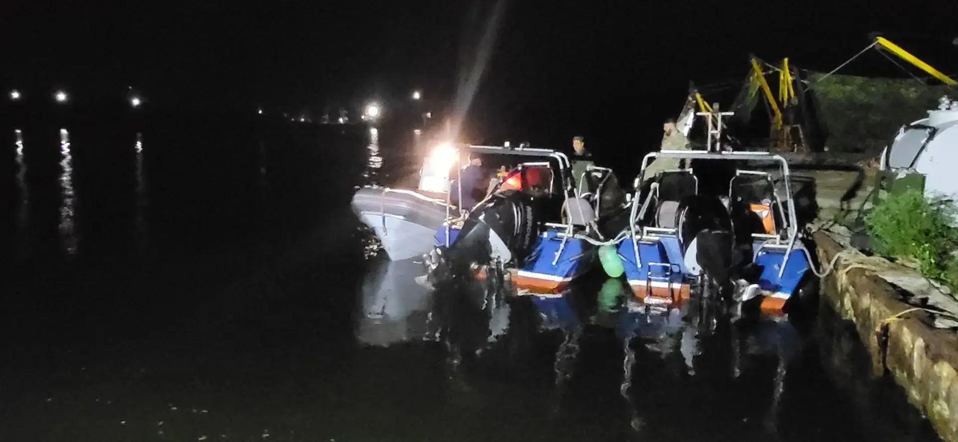 Прокуратура напоминает о правилах выхода в море с детьми после спасения двух групп в Пр...
