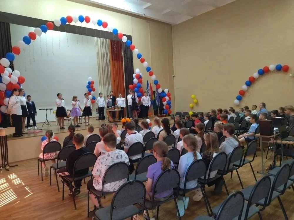 01.06.2026 г. на базе МБОУ «Лицей №3» состоялось торжественное открытие летнего лагеря ...