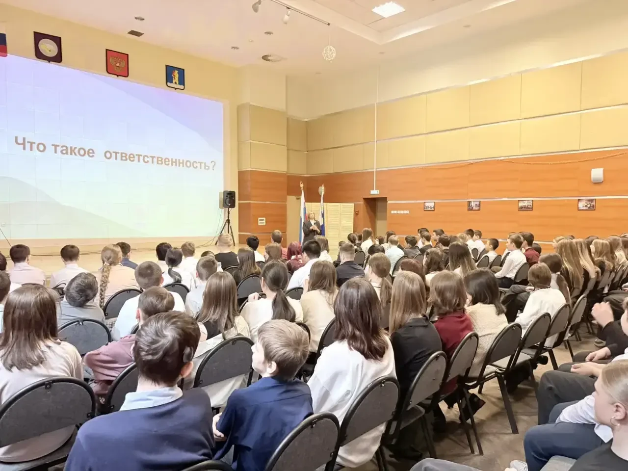 Профилактические встречи с подростками прошли в Анадыре  Сотрудники Комиссии по делам несовершенноле